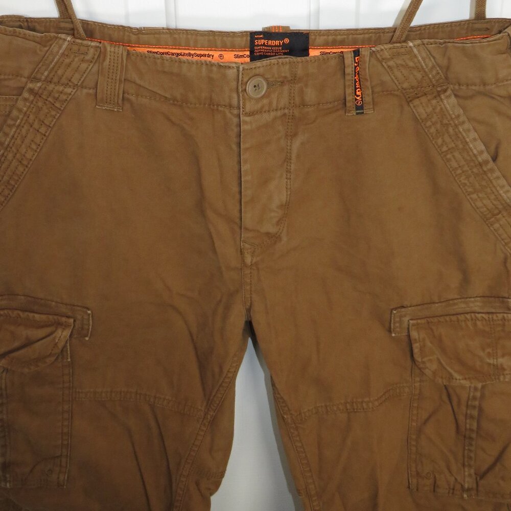 Superdry Slim Core Lite Cargo Shorts Mens Medium Brown 13" Inseam Utility - Picture 2 of 6